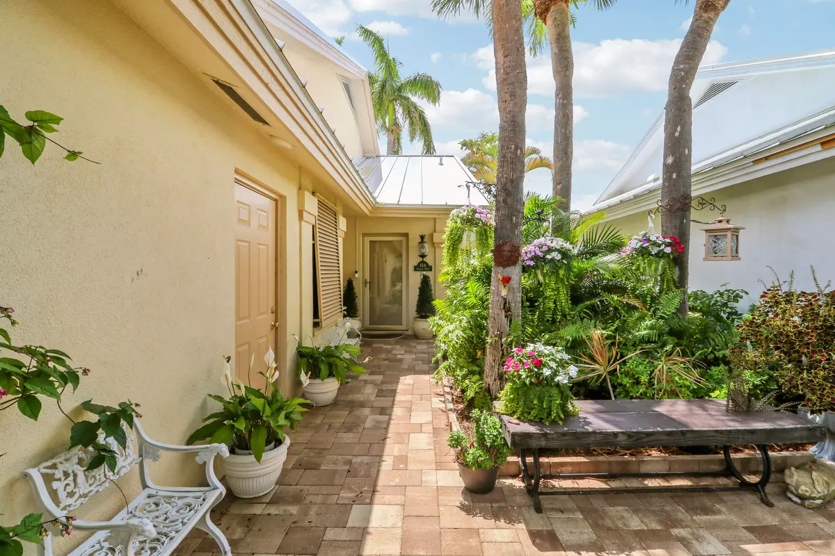 Tropical Paradise at 154 Sandbar Drive, Jupiter