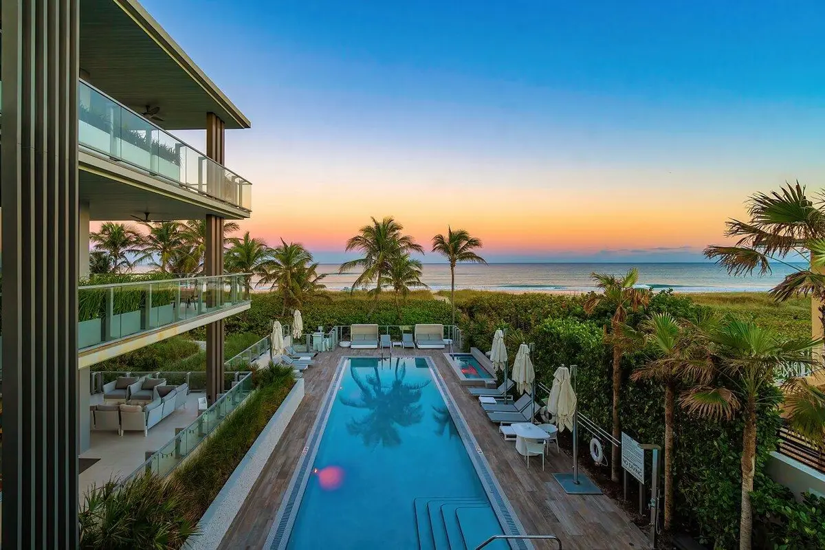 071-1901SouthOceanBoulevard-Unit10-Delra at 1901 S Ocean Boulevard 10, Delray Beach