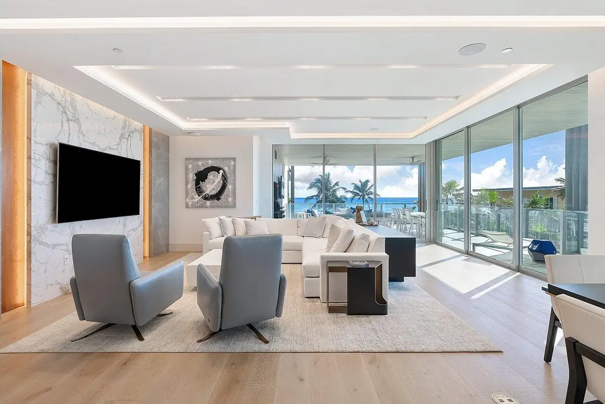 009-1901SouthOceanBoulevard-Unit10-Delra at 1901 S Ocean Boulevard 10, Delray Beach