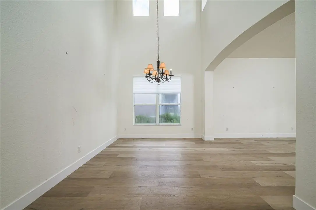 Photo 6 at 19364 S Whitewater Avenue, Weston