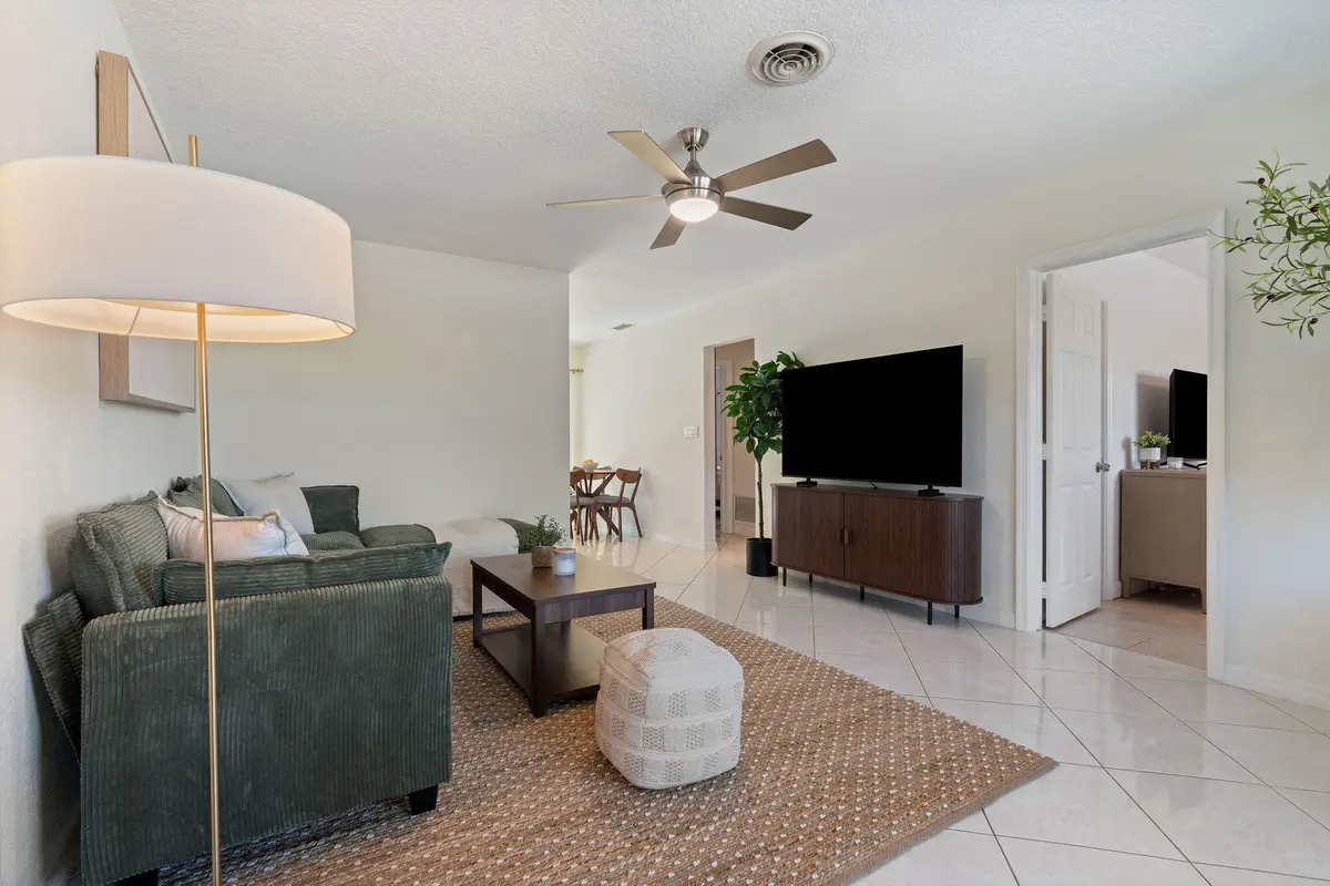 DSC01406 at 1850 SE 7th Street B, Pompano Beach