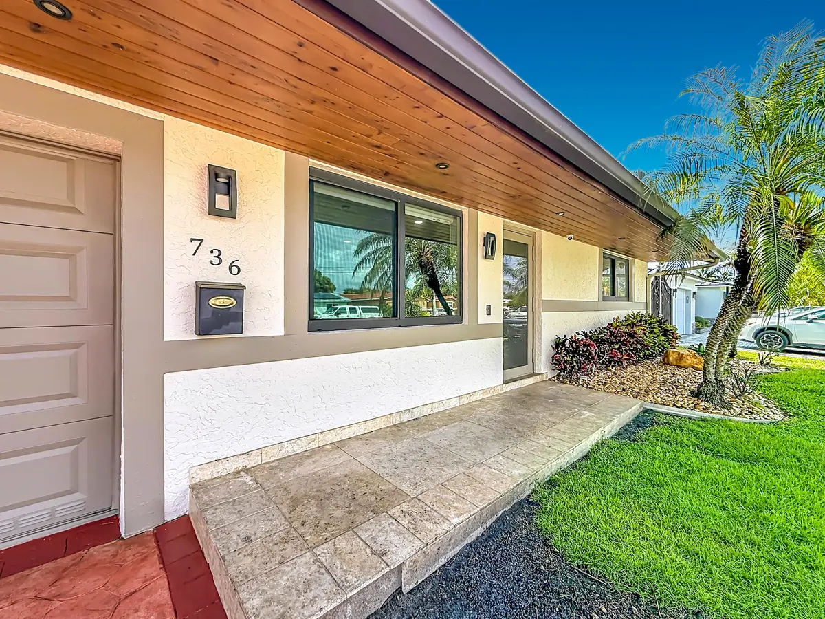 736 NW 12th Avenue-16 - Copy at 736 NW 12th Avenue, Dania Beach