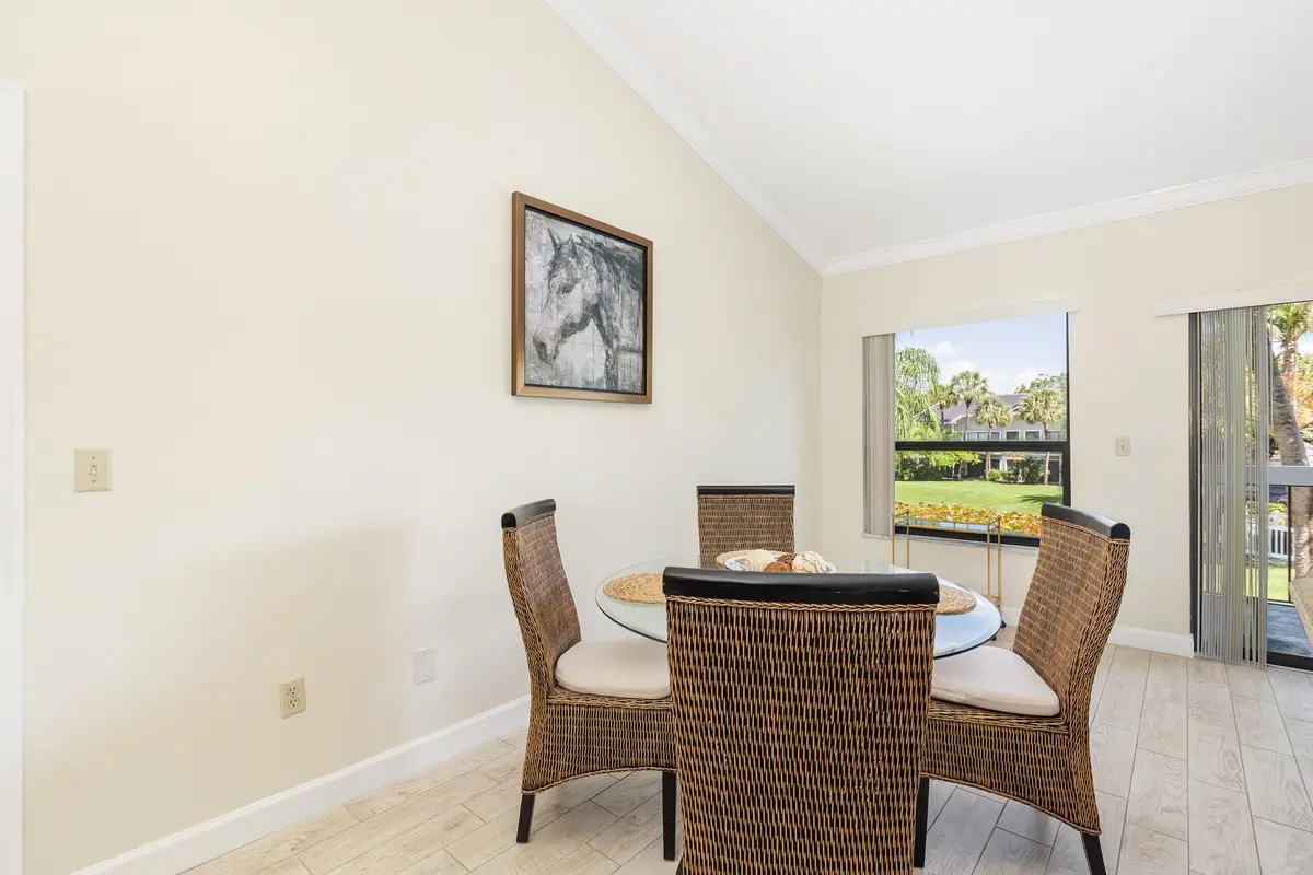 low-8 at 11863 Wimbledon Circle 501/500, Wellington
