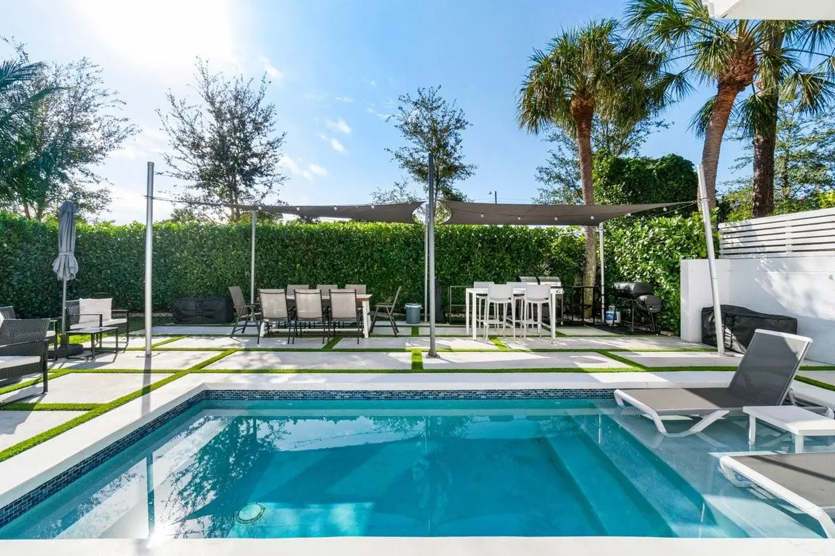 Photo 3 at 2058 NW 52nd Street, Boca Raton