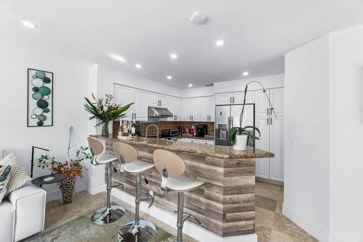 Photo 7 at 2058 NW 52nd Street, Boca Raton