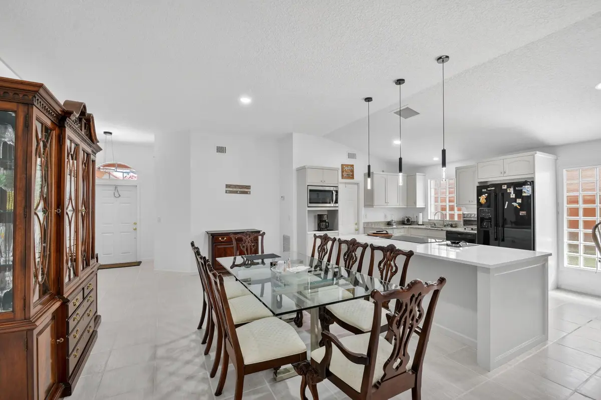 8-web-or-mls-DSC_3578 at 1084 Aspri Way, Riviera Beach