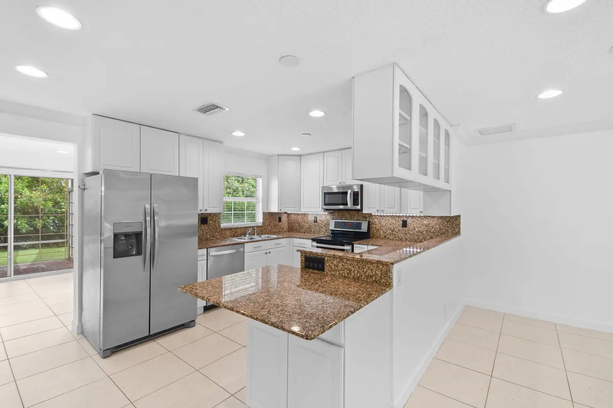 16582MellenLn(35) at 16582 Mellen Lane, Jupiter Farms