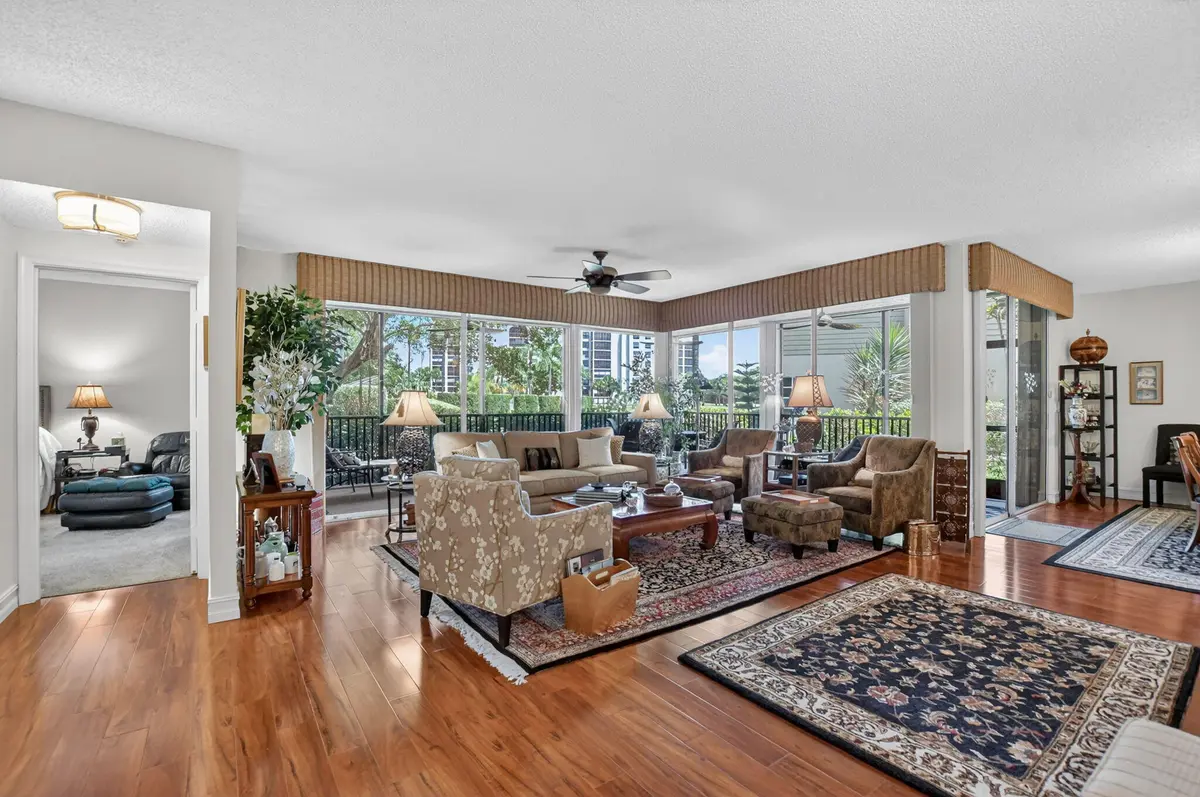 Living area at 7590 Elmridge Drive, Boca Raton