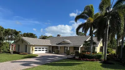 3521 SE Clubhouse Place, Stuart – sold