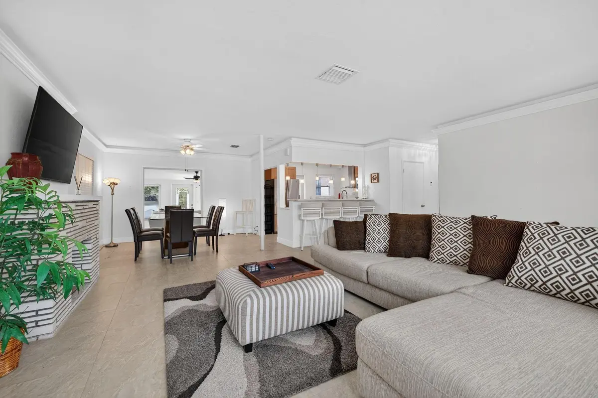 Photo 8 at 283 Imperial Lane, Lauderdale-By-The-Sea