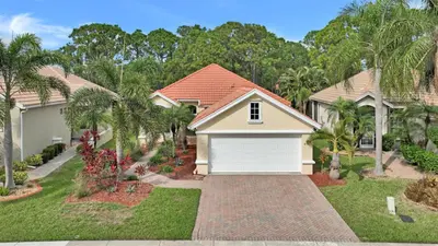 896 SW Munjack Circle, Port St. Lucie – Single Family Residence for sale