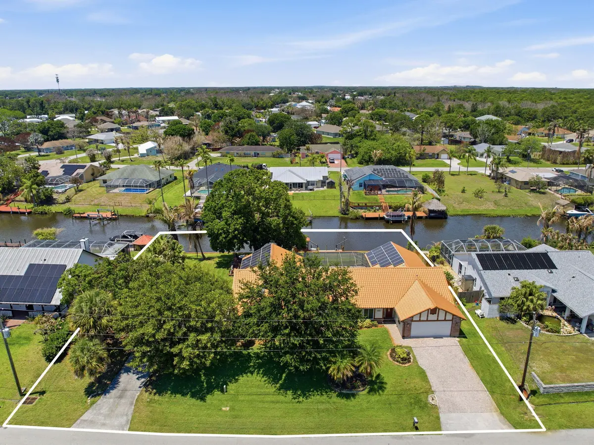 229 NE Sagamore Terrace, Port St. Lucie, FL – photo 2