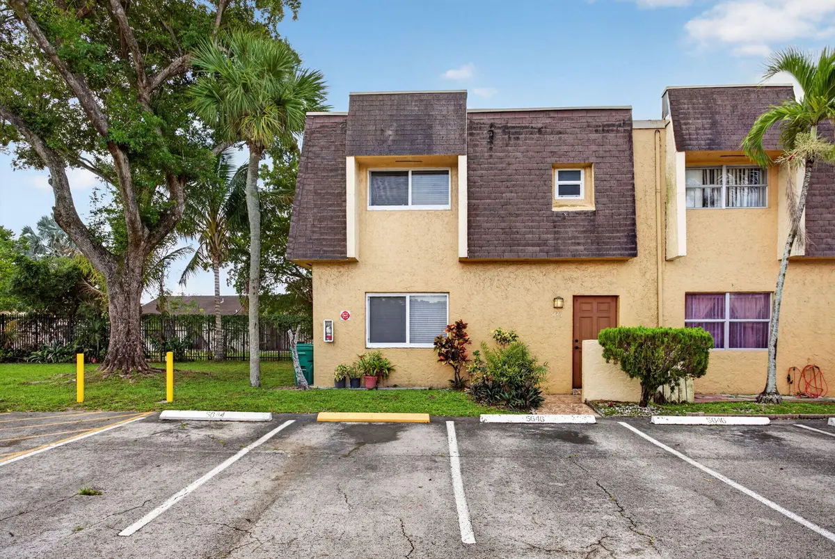1-web-or-mls-5646-7653 at 5646 Blueberry Court 23, Lauderhill