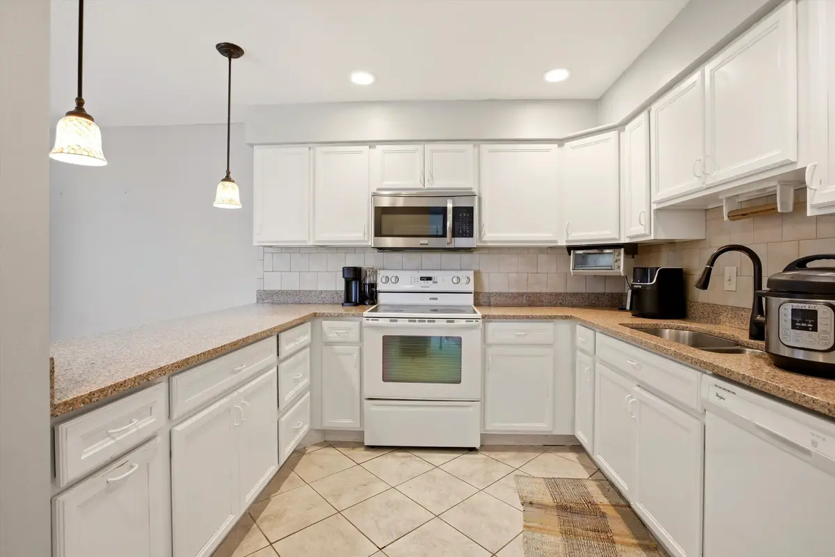 Kitchen at 1607 Laurel Leaf Lane B, Fort Pierce