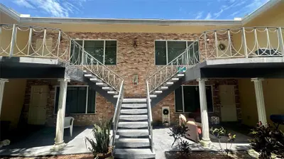1900 NE 29th Street 2c, Lighthouse Point – leased