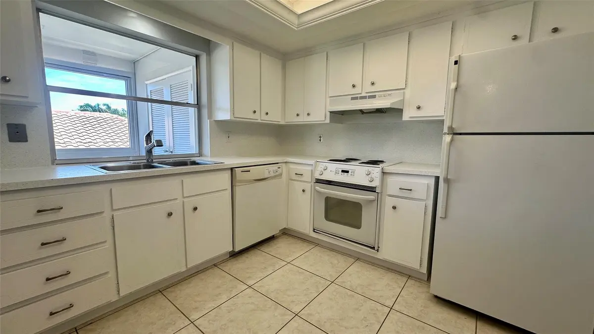 Photo 2 at 1900 NE 29th Street 2c, Lighthouse Point
