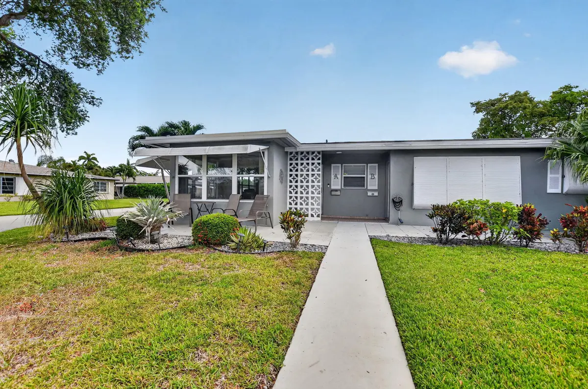 920 South Drive A at 920 South Drive A, Delray Beach