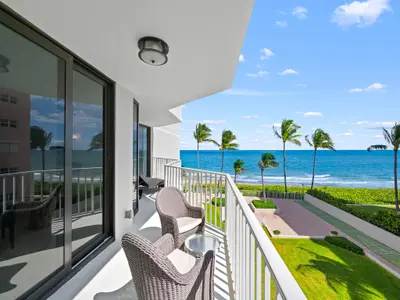 2917 S Ocean Boulevard 304, Highland Beach – Condominium for rent