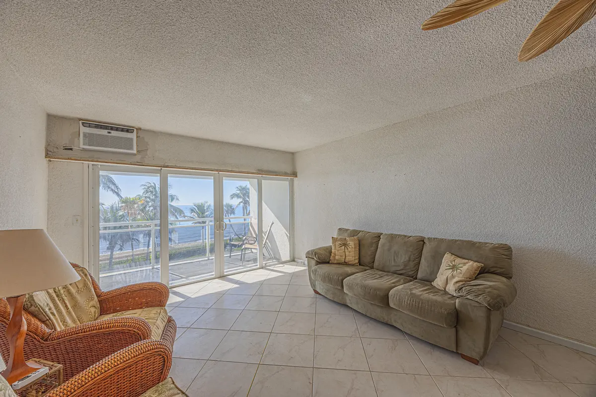 153A0021-HDR at 500 SE 21st Avenue 403, Deerfield Beach