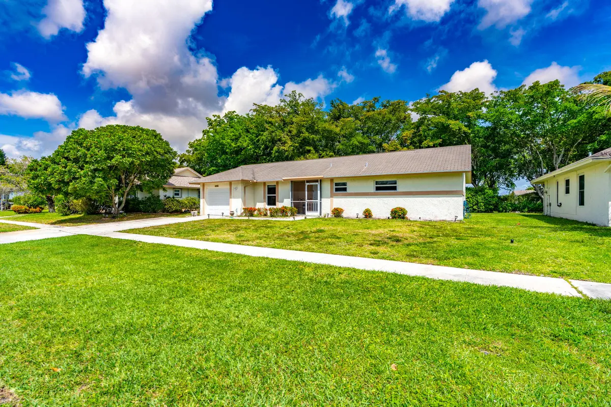 3-web-or-mls-iPixx_00_3 at 14759 Hideaway Lane, Delray Beach