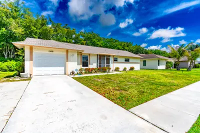 14759 Hideaway Lane, Delray Beach – Single Family Residence for sale