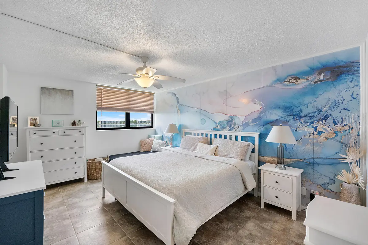 106 Lake Emerald Dr u308_003 at 106 Lake Emerald Drive 308, Oakland Park