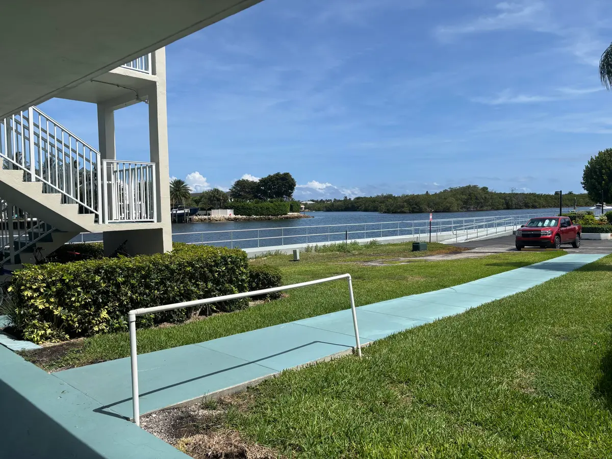 Water view at 170 Horizons 110, Boynton Beach