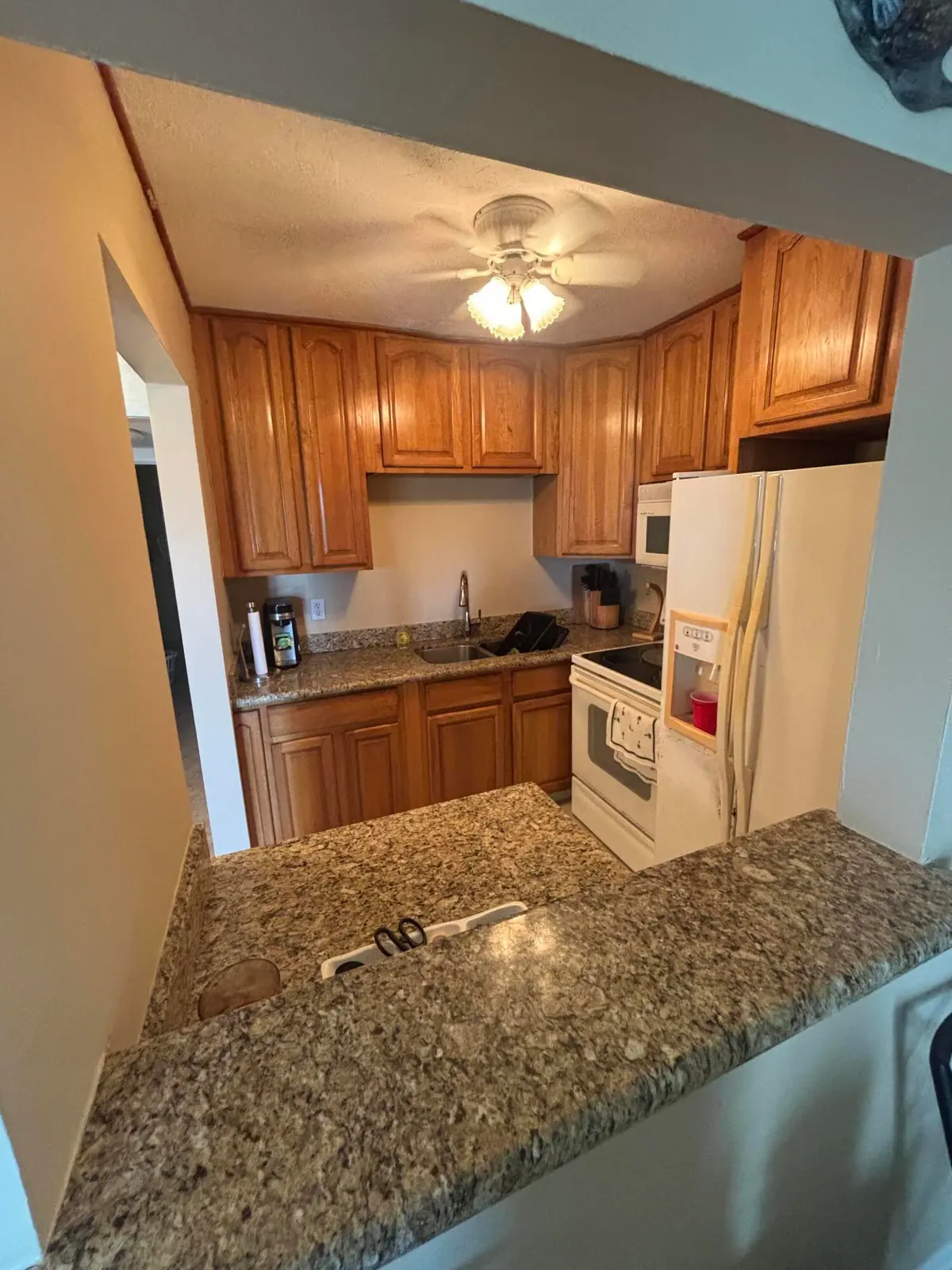 KITCHEN at 170 Horizons 110, Boynton Beach