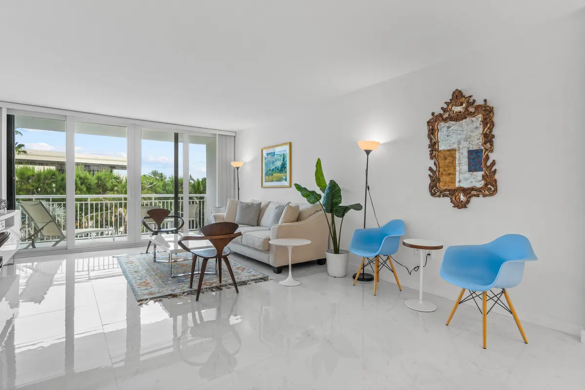 living room at 2780 S Ocean Boulevard 306, Palm Beach
