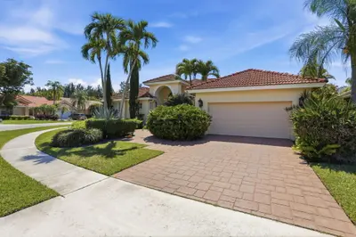 7821 Dorchester Road, Boynton Beach – Single Family Residence for rent