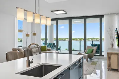 1 Water Club Way 704, North Palm Beach – leased