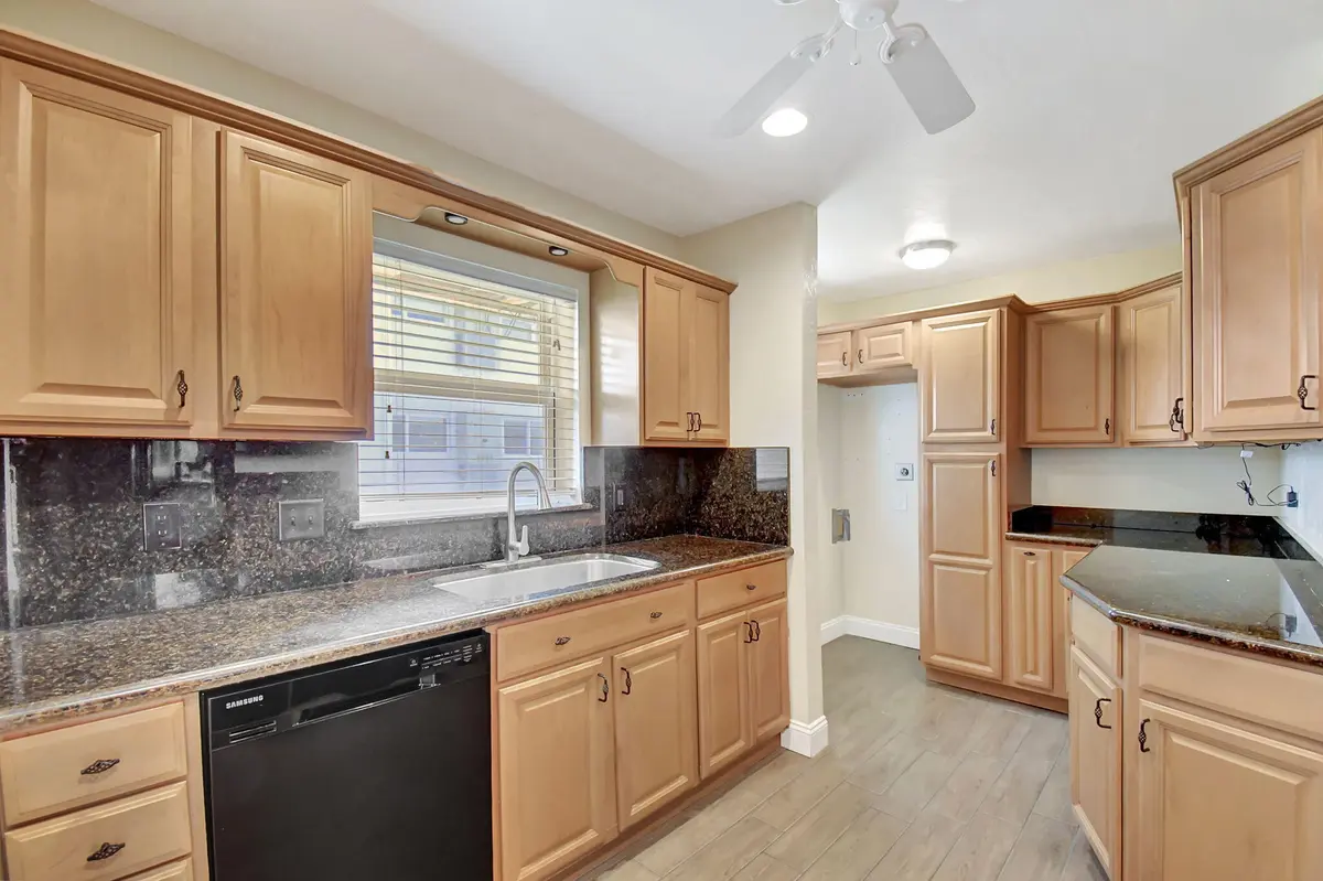 12-web-or-mls-DSC_9133 at 2757 NE 29th Avenue 4, Lighthouse Point