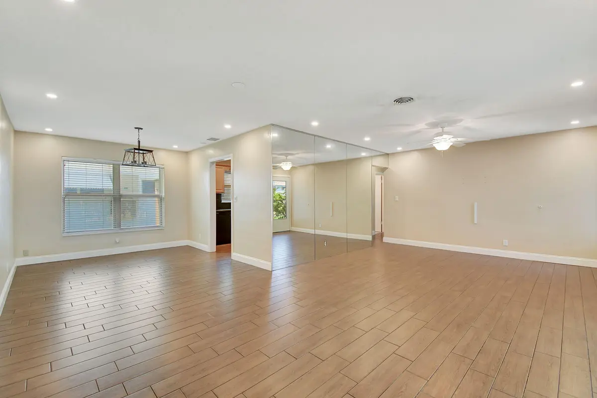 8-web-or-mls-DSC_9113 at 2757 NE 29th Avenue 4, Lighthouse Point