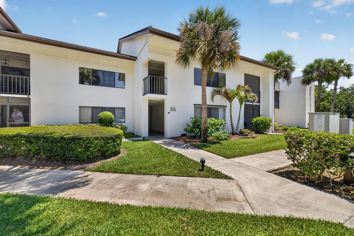 1-print-3A5A1985 at 3500 Twin Lakes Terrace 202, Fort Pierce