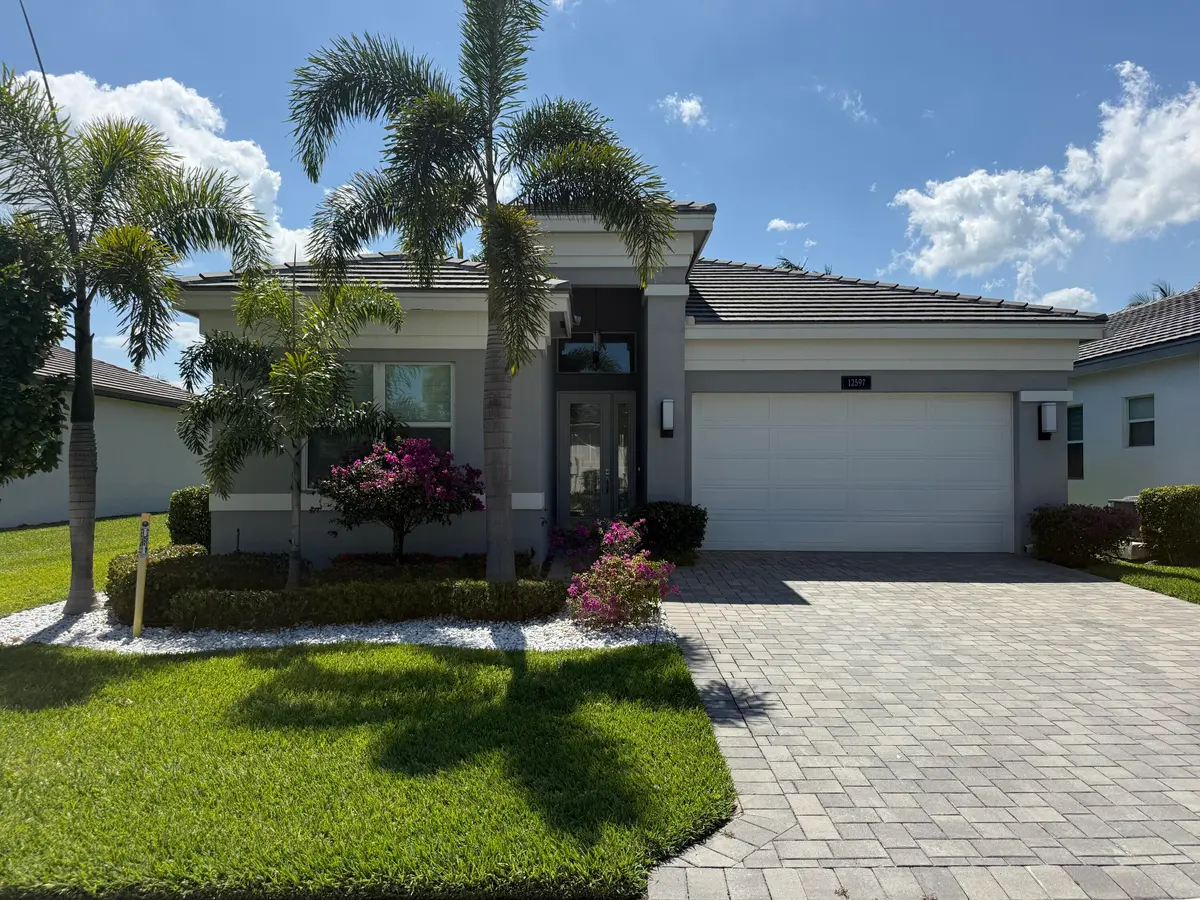 Front Of House at 12597 Vincenza Way, Boynton Beach