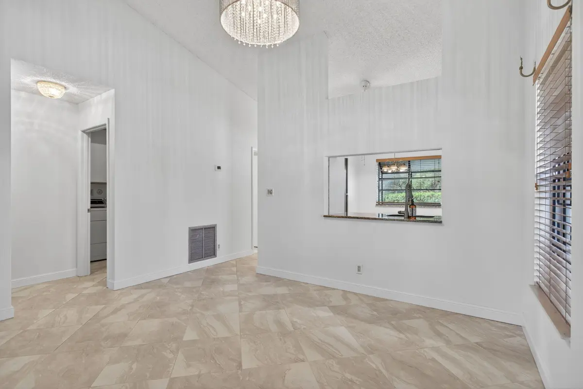 Dining Area at 3254 Carambola Circle, Coconut Creek