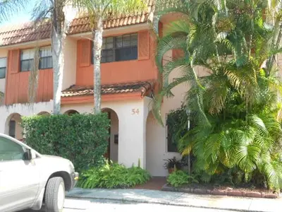 54 Matador Lane, Davie – Townhouse for rent