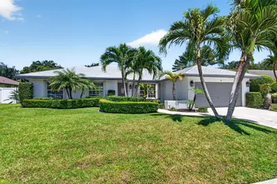 17634 Lake Park Road, Boca Raton – sold