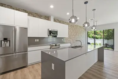 341 SW 16th Court, Fort Lauderdale – sold