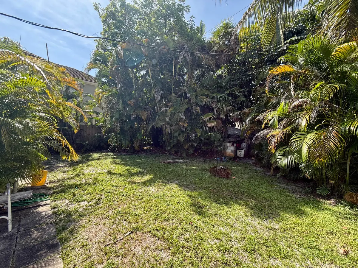 IMG_0099 at 804 SE 5th Court, Fort Lauderdale