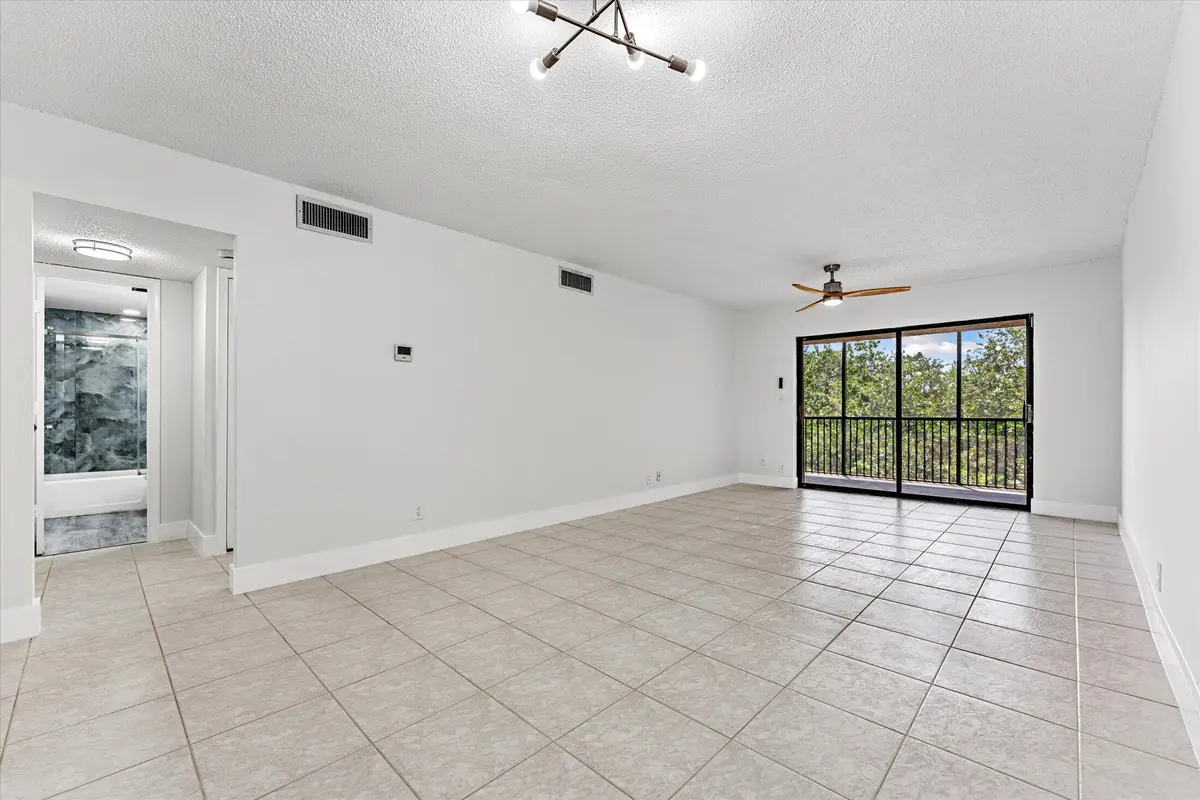 Living 1 08-200 Jacaranda Country Club D at 200 Jacaranda Country Club Drive 3c, Plantation