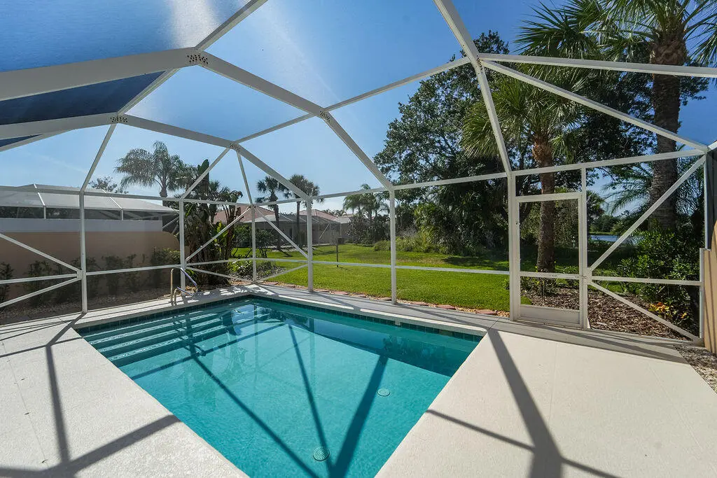 8439seretreathobesound-1 at 8439 SE Retreat Drive, Hobe Sound