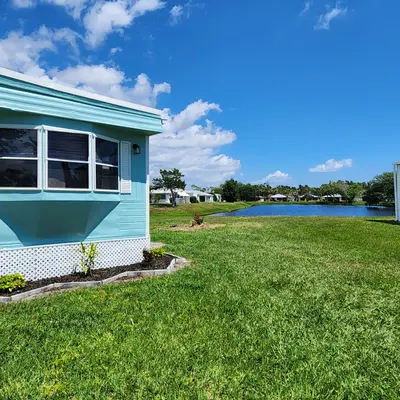 17 Rio Verde Way, Port St. Lucie – Manufactured Home for sale