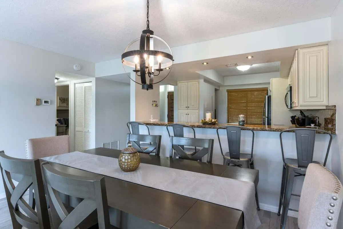 20220619145502840935000000-o at 3050 Presidential Way 305, West Palm Beach