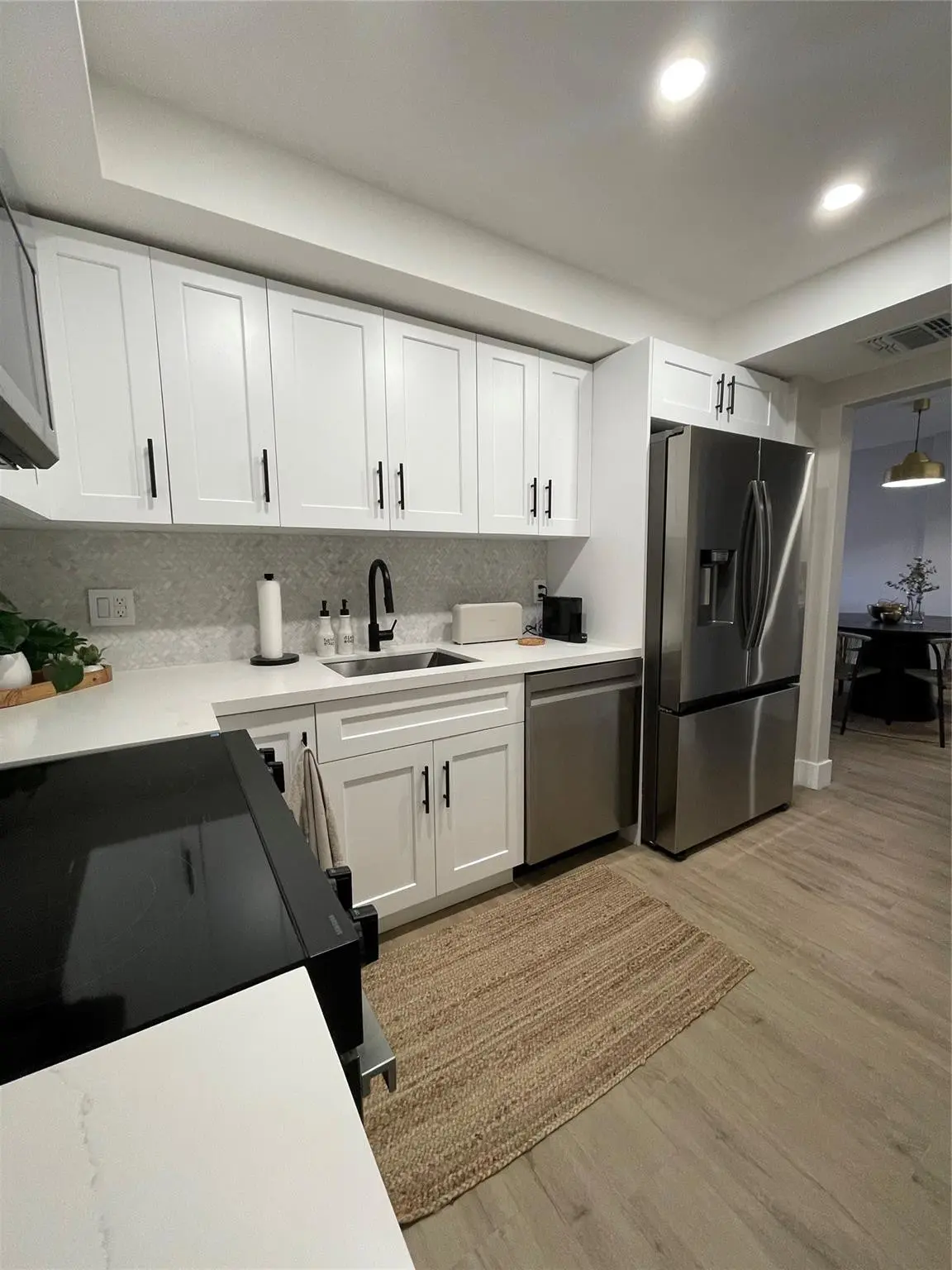 Photo 7 at 400 Kings Point Drive 1027, Sunny Isles Beach