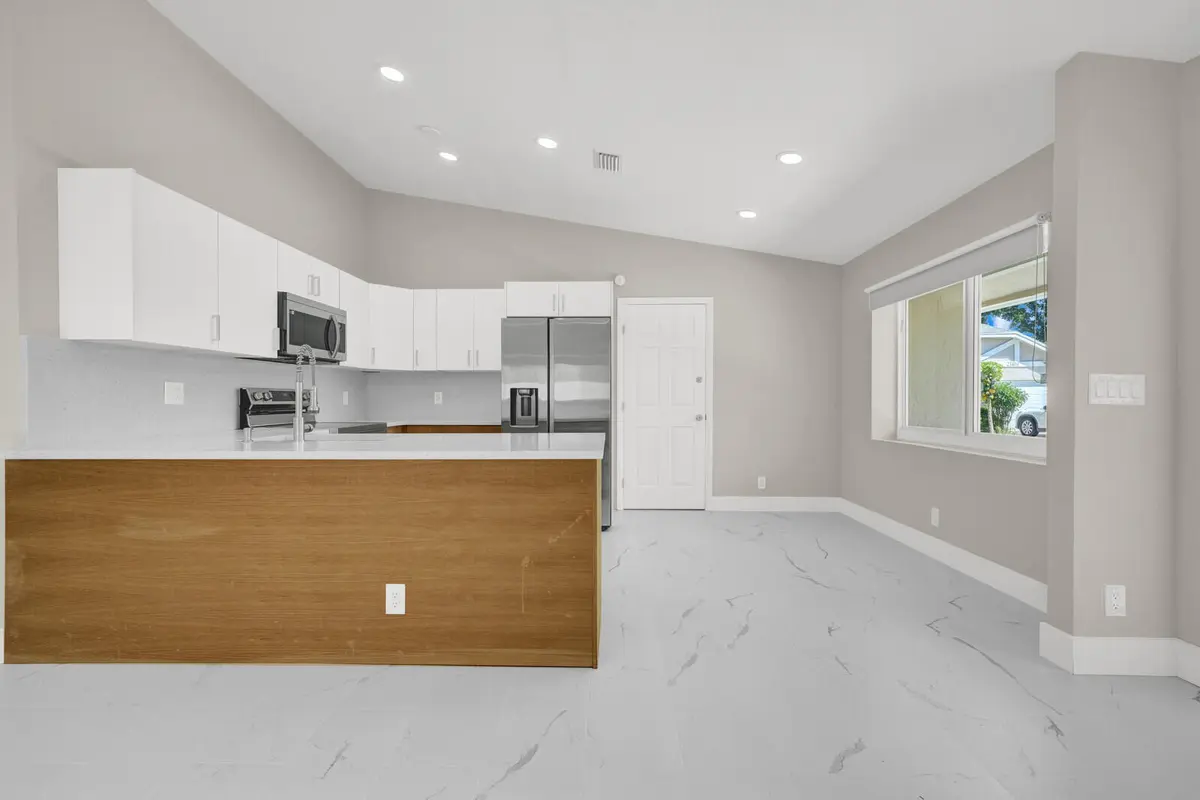 22_Image_11_mls at 23392 Country Club Drive, Boca Raton