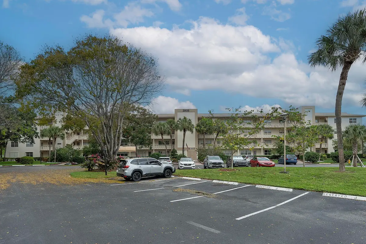 D4 - - 073 at 2905 Victoria Place G4, Coconut Creek