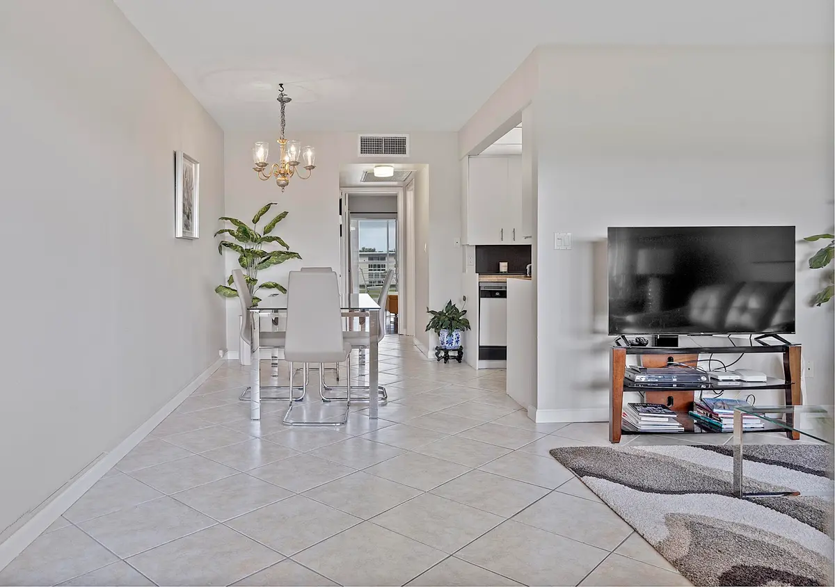 D4 - - 075 at 2905 Victoria Place G4, Coconut Creek