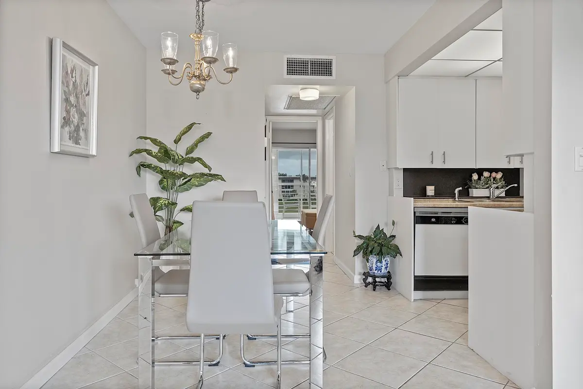 D4 - - 077 at 2905 Victoria Place G4, Coconut Creek