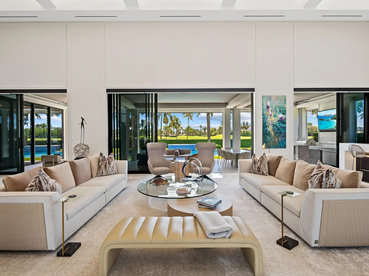 Grand Room at 3916 Country Club Lane, Fort Lauderdale
